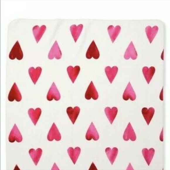 Victoria Secret Fleece Heart Blanket - Picture 3 of 4